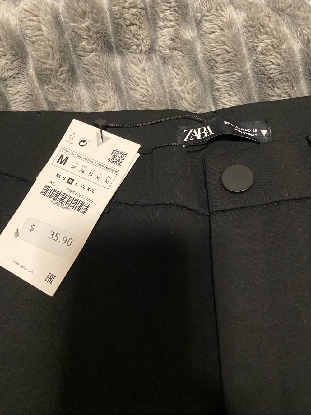 Zara Black Slim Stretch Pants - Picture 3 of 4